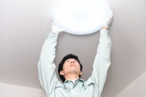 照明交換
