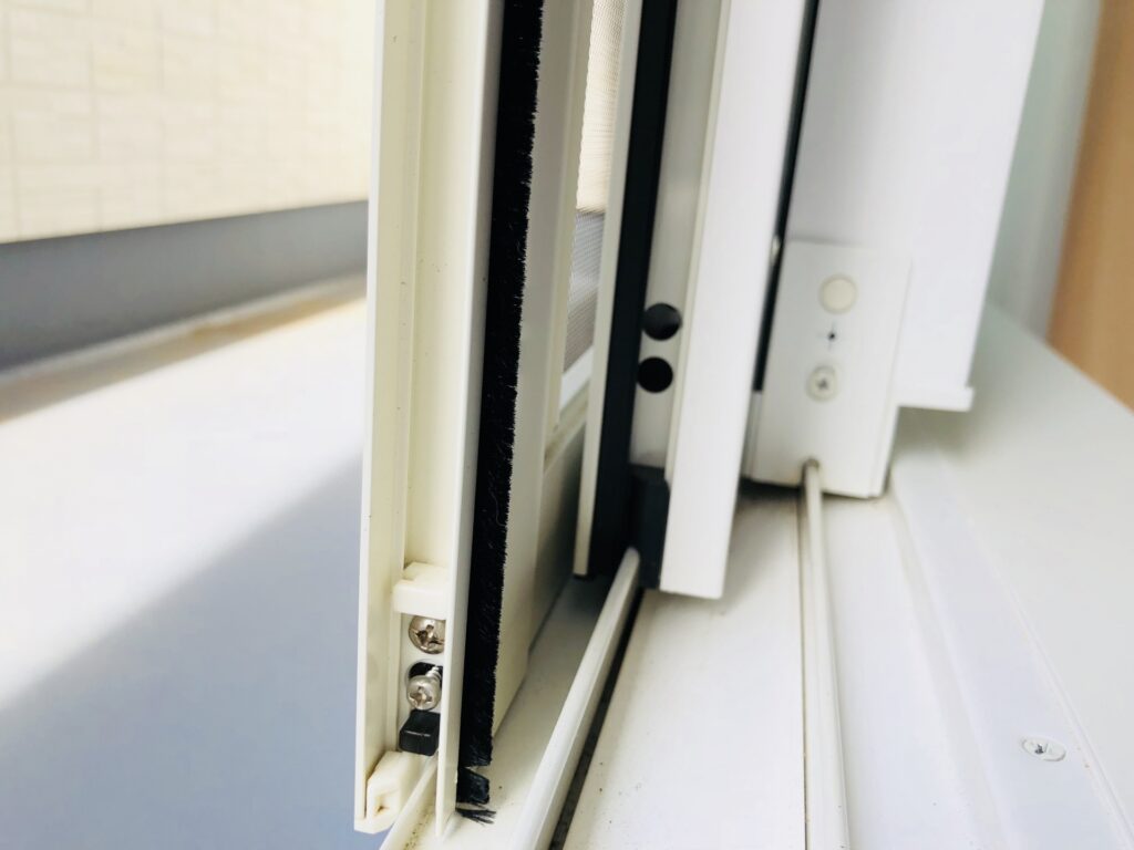 窓枠リフォーム