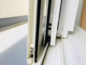 窓枠リフォーム