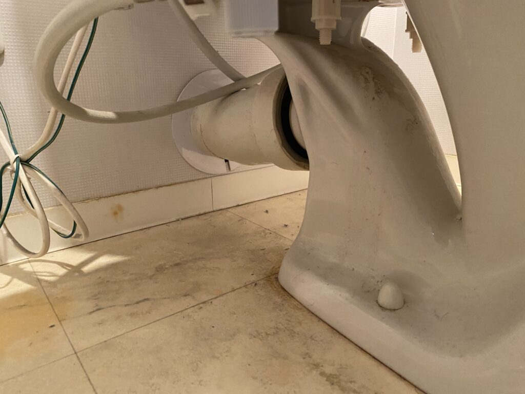 トイレの水漏れ