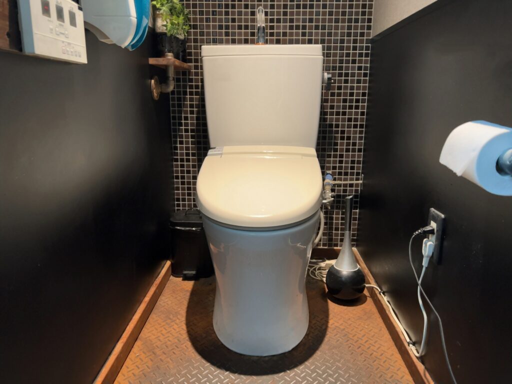 トイレの壁紙